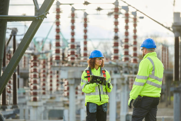 Best Commercial Electrician Services  in Deephaven, MN